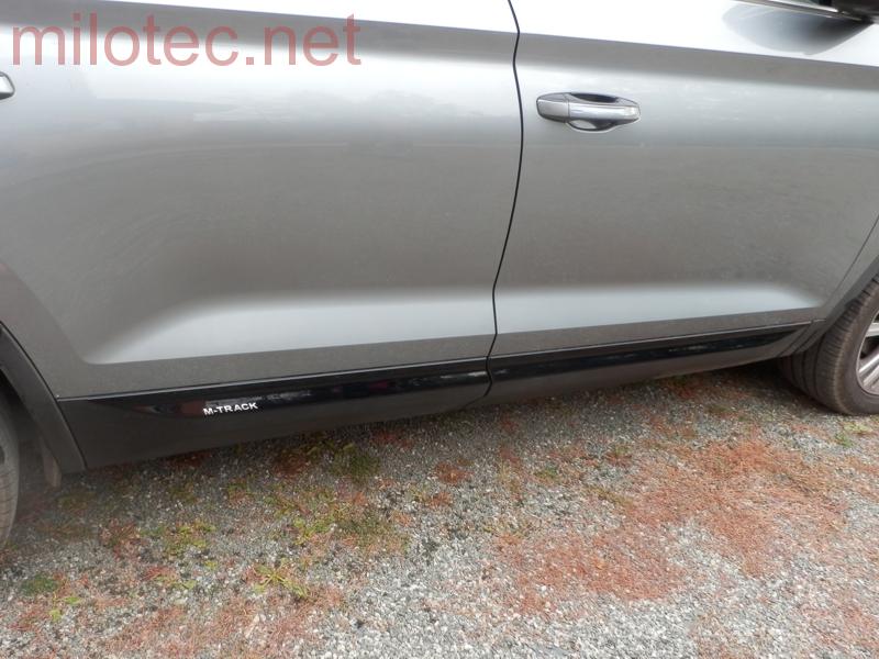 Lišty bočních dveří M-TRACK, černý lesklý "klavírlak" - Škoda Kodiaq