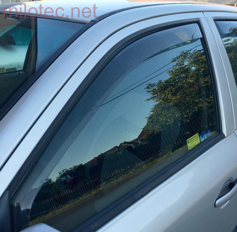 Větrné clony (ofuky), přední - Škoda Octavia I. Limousine/Combi