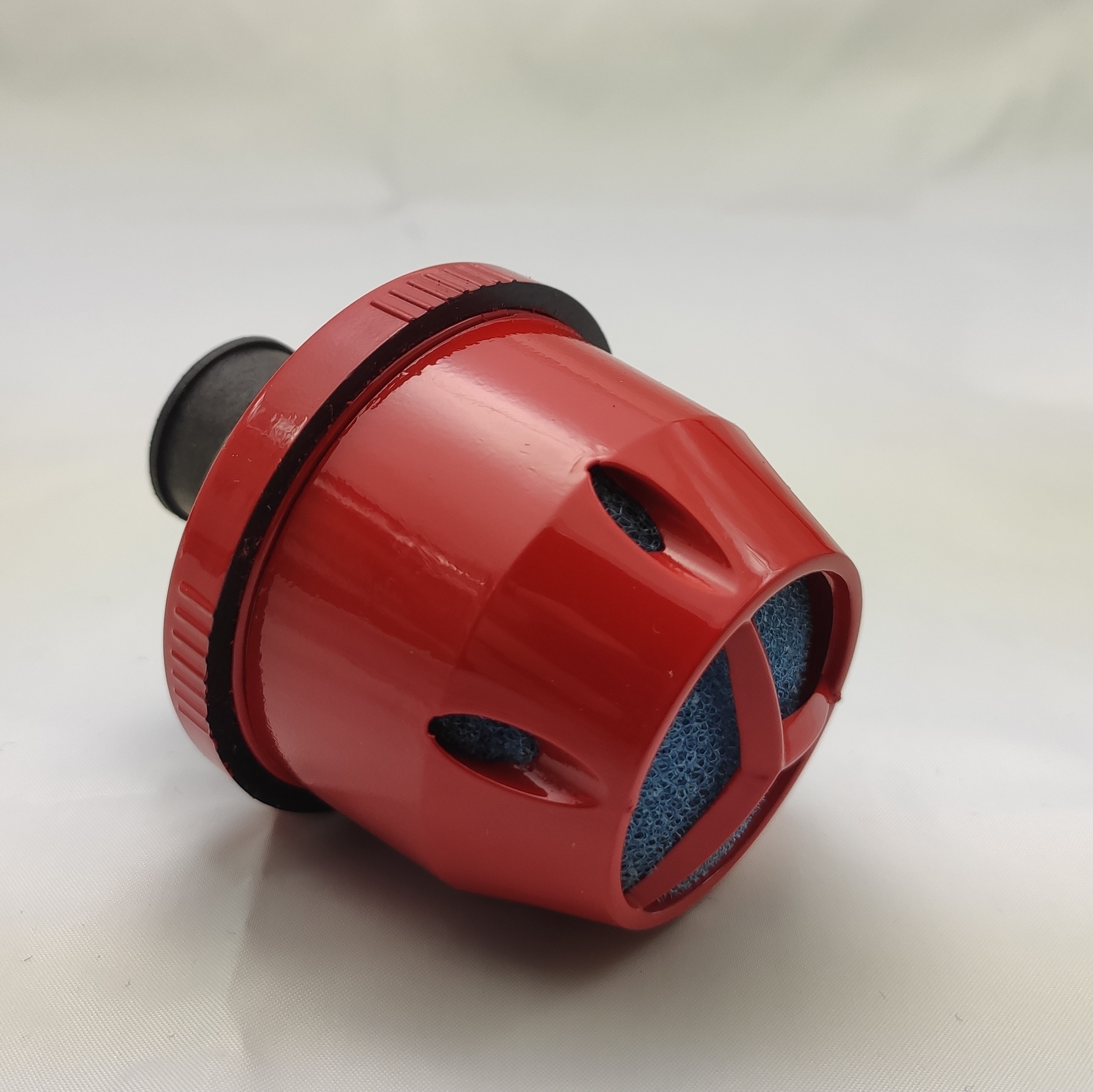 VÝPRODEJ - Universální vzduchový odfukový filtr - sportovní, barva červená