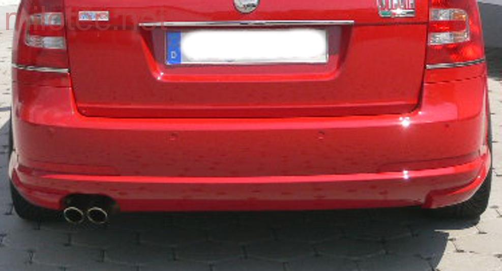 Rozšíření zadního nárazníku, stříbrný matný - Škoda Octavia II. Combi