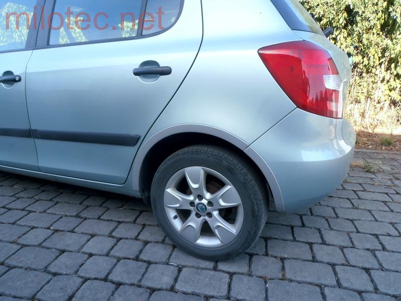 Lemy blatníků, ABS stříbrný matný - Škoda Fabia II. Limousine