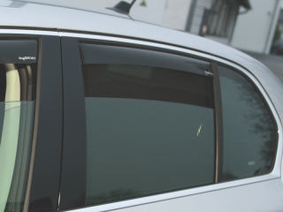 Větrné clony (ofuky), zadní - Škoda Superb II. Limousine